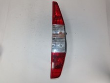 feu arrière droit fiat DOBLO