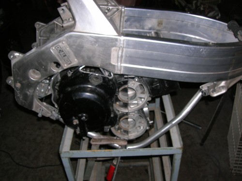 Suzuki 500 - rg,