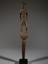 Art Africain piquet botchio
