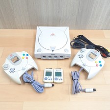 Sega Dreamcast console with 2 controllers & memory Japanese *US TARIFF PAID D105