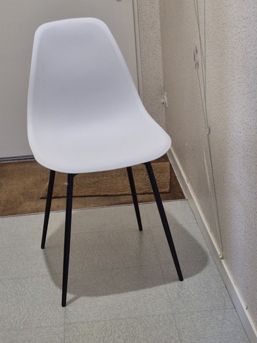 Chaise blanche noir uni - et,
