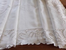 Grand Drap en Lin Broderie