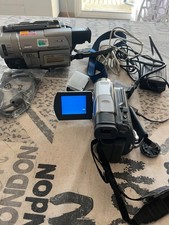 Lot 2 Caméscope JVC GR-D53Ek