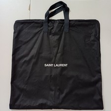 Saint Laurent, Housse De