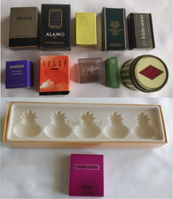 LOT de 11 Boîtes + 1 Coffret