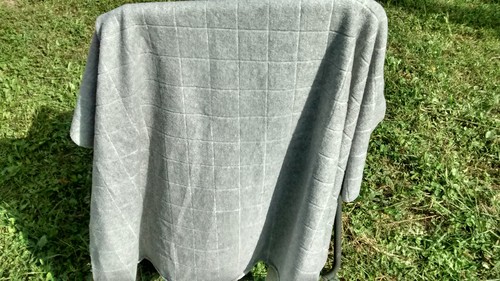 Joli coupon tissu polaire à - ,