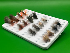 Caddis Sedges Mini Set 16 Tailles mixtes de pêche à la mouche à la truite san...