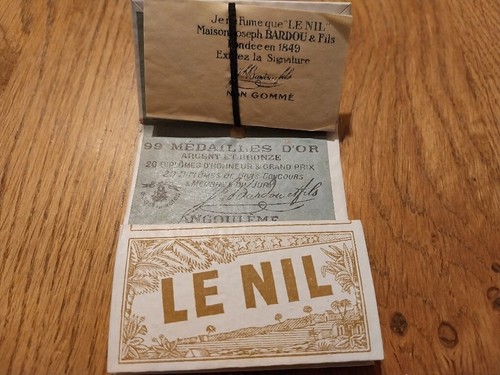 Carnet neuf papiers - carnet,