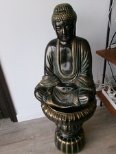 statue de bouddha méditation