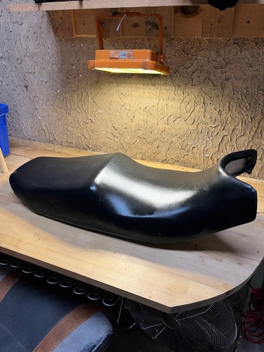 Selle pour suzuki gsxf 750 - selle,