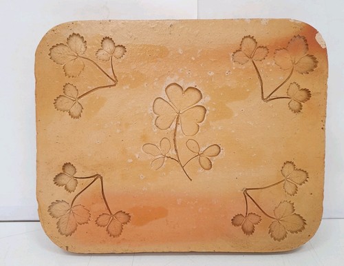 Dessous plat ceramique - dessous, gres