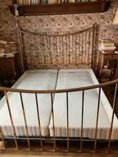 Cadre de lit ancien en laiton