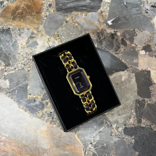 Montre chanel première taille - chanel,