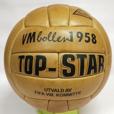Ballon de match de football en