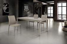 Table Extensible Base Métal Plateau Verre Tortora Design Moderne Studio