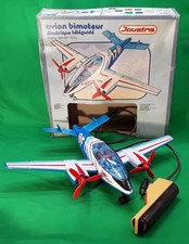 AVION BIMOTEUR ÉLECTRIQUE