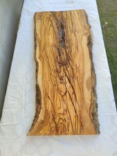 Grande dalle en bois d'olivier