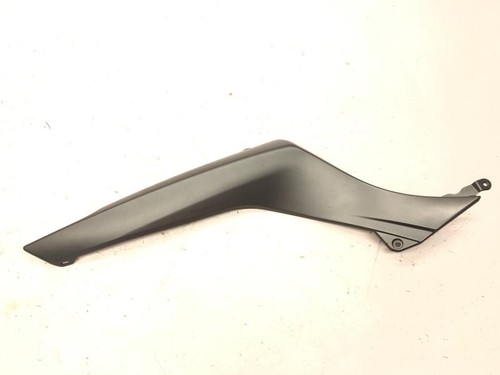 Cache carenage sous - , selle