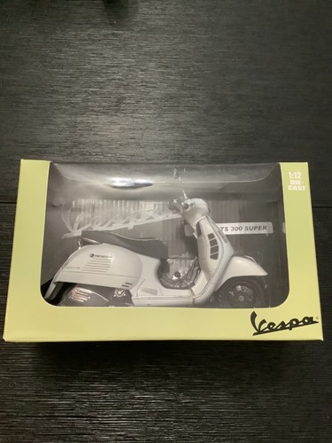 New ray vespa - new,