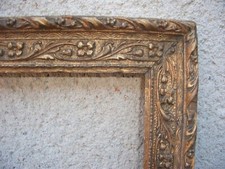 cadre XIXème en bois doré 45