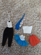 Vêtements Barbie Vintages 