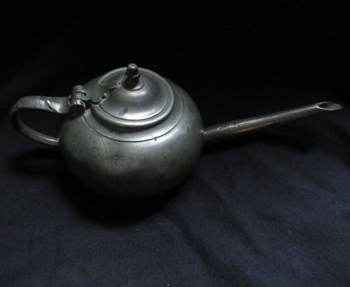Ancien biberon malade etain - ancien,
