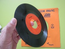 JOE DASSIN Taka Takata, Le