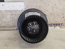 moteur du ventilateur de chauffage VW Touran II 5T 5WB819021A 2.0TDi 90kW DTRC 3