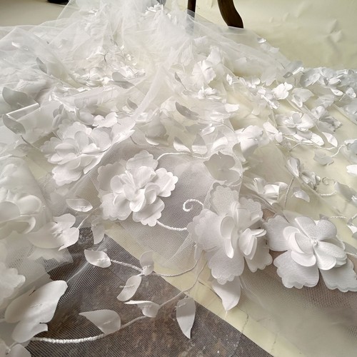 Grand tulle dentelle - grand,