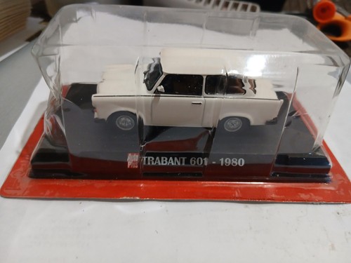 Trabant 601 blanche 1980 auto - 1980,