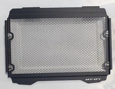 GRILLE PROTECTION RADIATEUR