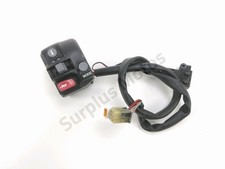 COMMODO GAUCHE TRIUMPH STREET