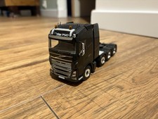 Model Réduit Wsi Volvo 8x4