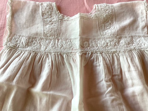 Jolie robe voile brodé - jolie, en