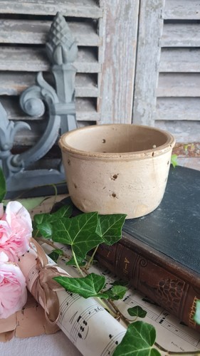 Ancien faisselle egouttoir - ancien,