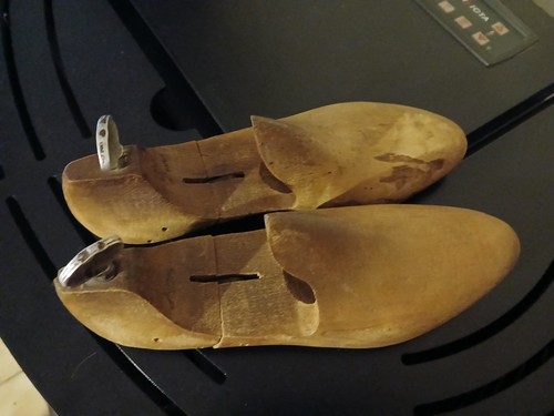 Embauchoir chaussures en - chaussures,