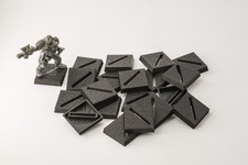 Socles carrés carré x25 20mm