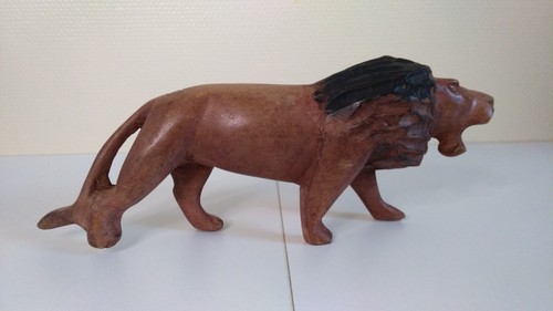 Statuette lion bois massif - statuette,
