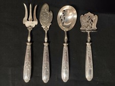 Service à Mignardises En Argent