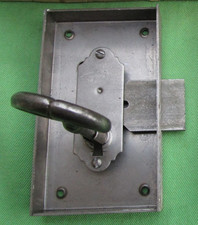 Serrure clef fer porte meuble