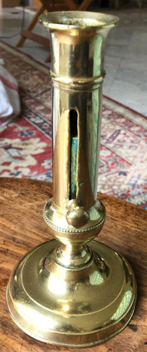 Ancien bougeoir poussoir - à,