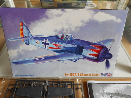 Maquette kit mastercraft - maquette,