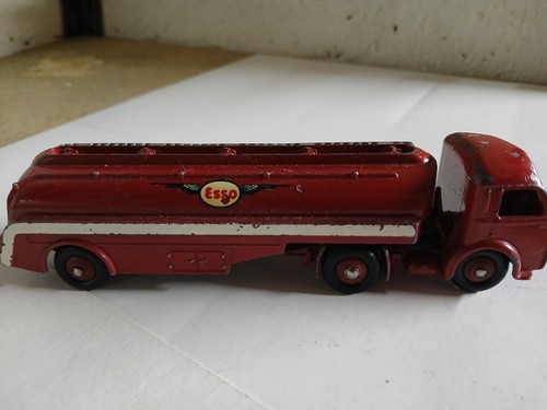 Dinky toys origine france - dinky,