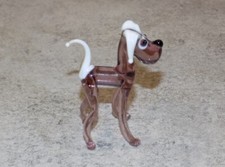 BLOWN GLASS DOG SHOWCASE OBJECT