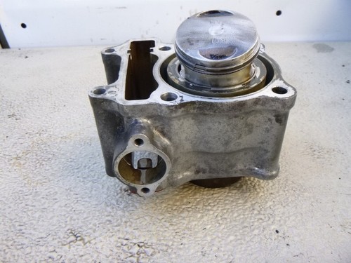Piston cylindre scooter - piston,