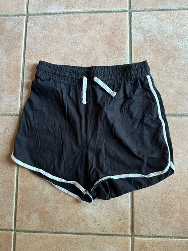 Short noir bande blanche