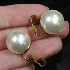 LARGE VINTAGE PEARLS brass CLIP ON EARRINGS 18mm big whole round pearl CREAM