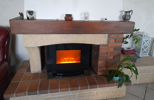 Cheminée décorative sur pied