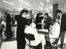 SALON de COIFFURE vers 1990