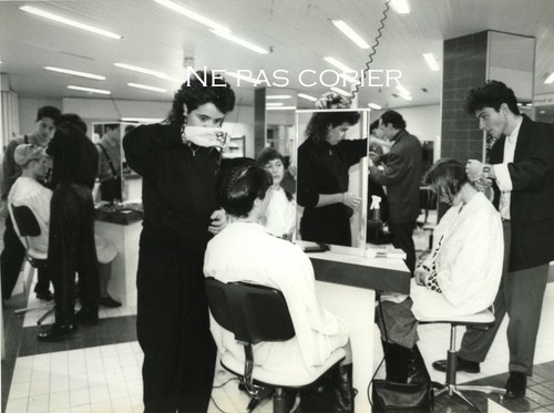 Salon coiffure vers 1990 - salon,